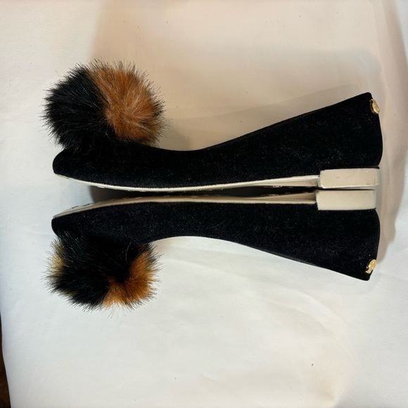 LEMON JELLY Sz 37 Ballet Flats with Decorative Fuzzy Faux Fur Pompoms Round Toe - Picture 5 of 8